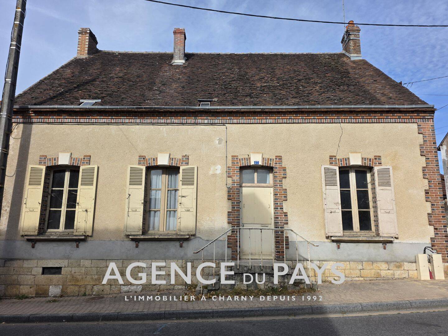 Maison 4 pièces 100 m² · à Saint-Maurice-sur-Aveyron · 100 m² · 33 000 €
