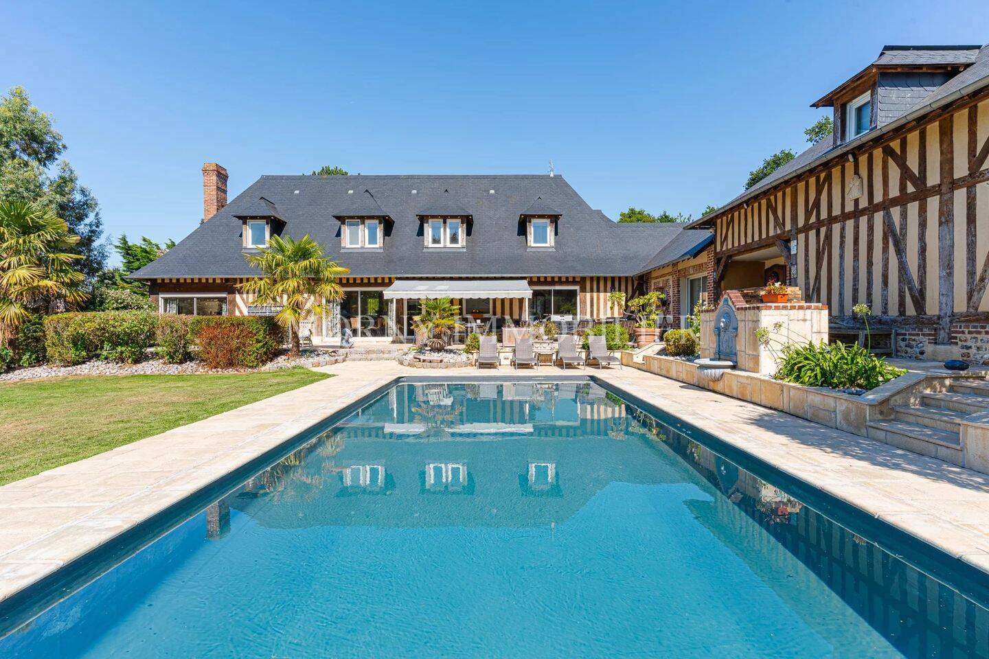 Maison 7 pièces 370 m² · à Deauville · 370 m² · 1 490 000 €