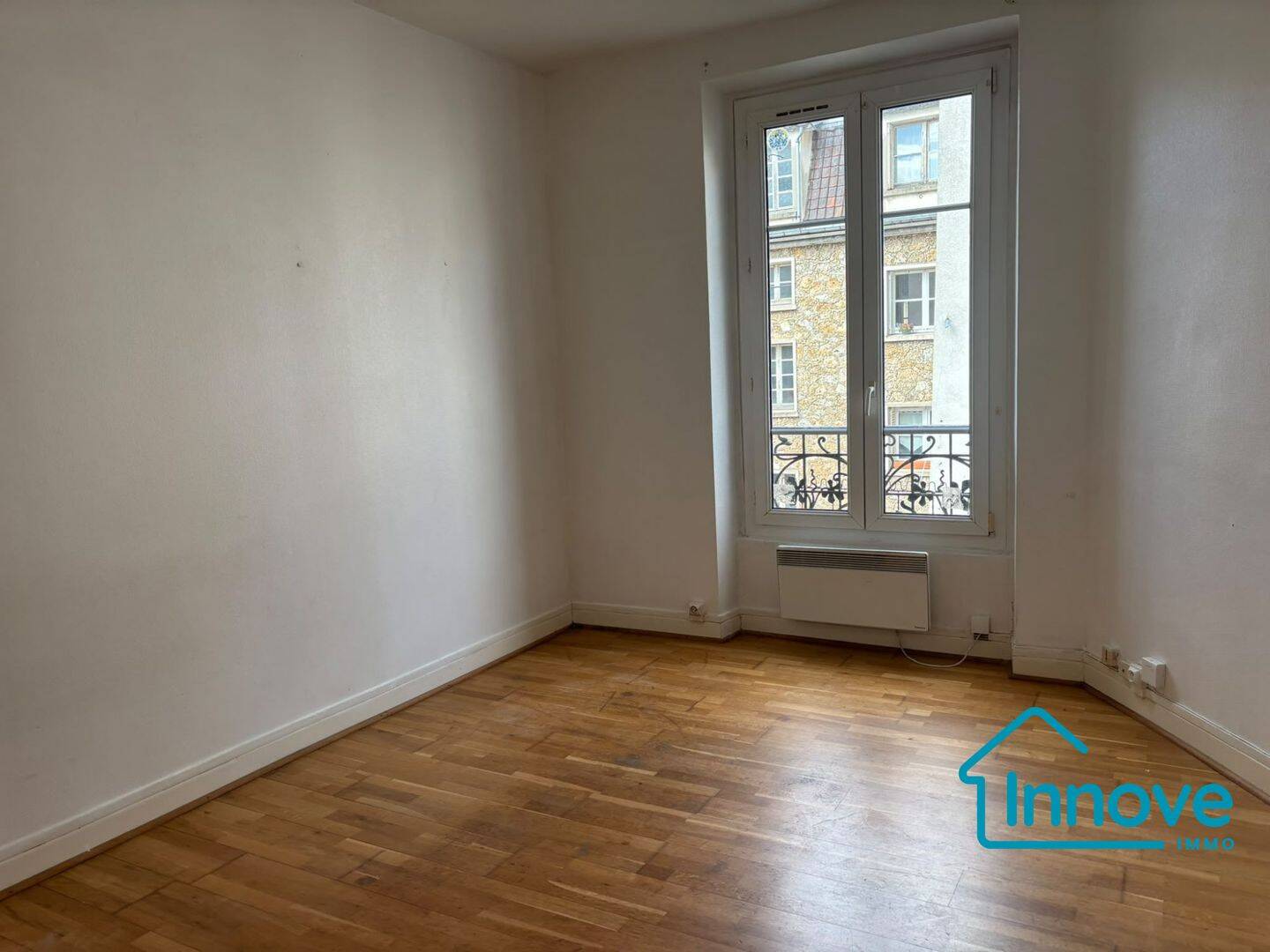 Appartement 1 pièce 22 m² · à Versailles · 22 m² · 748 €/mois