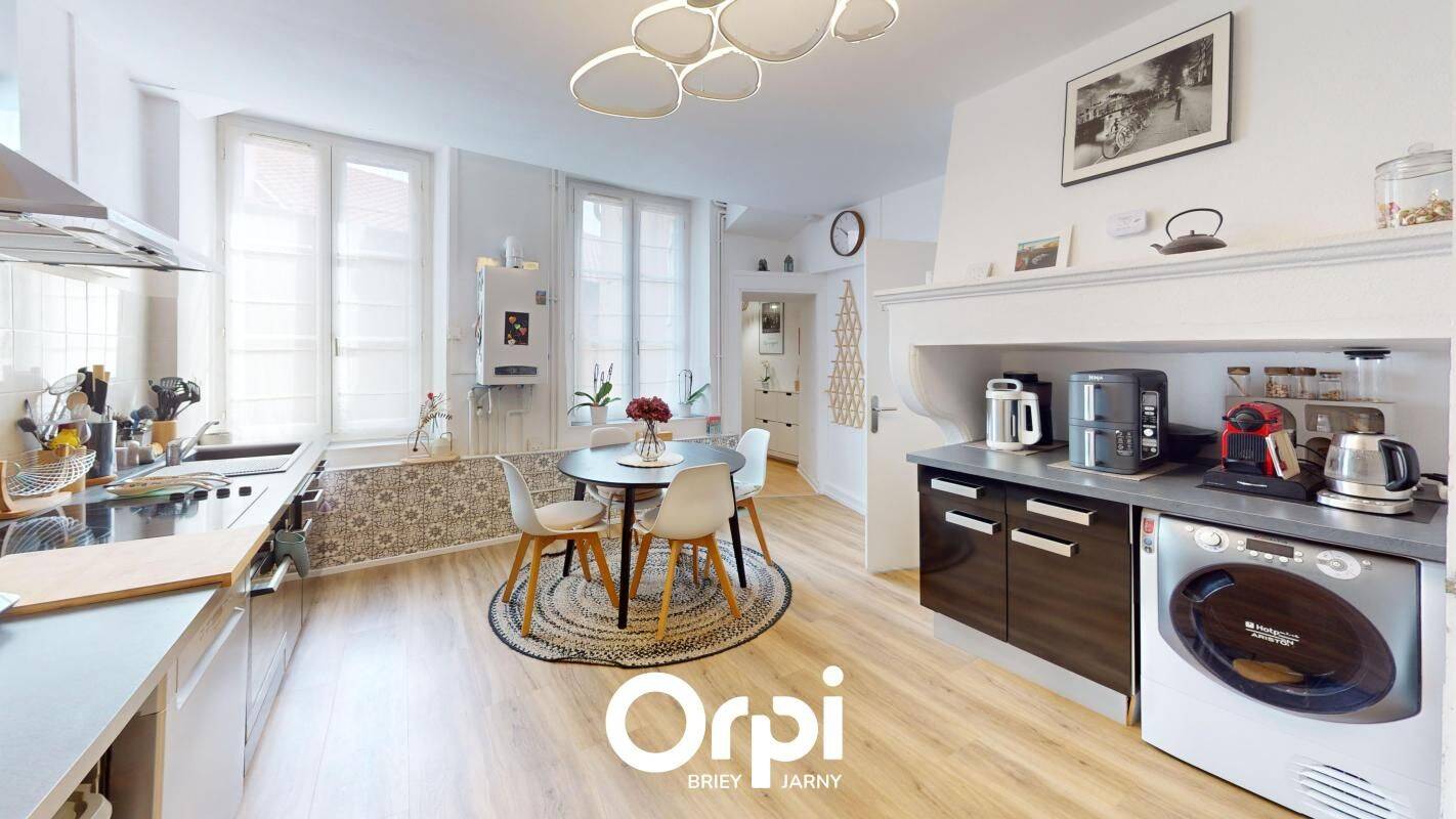 Appartement 3 pièces 66 m² · à Val de Briey · 65,7 m² · 98 000 €
