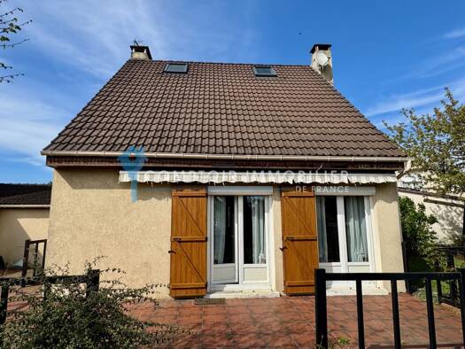 Maison à vendre 265 000 € 5 pièces 3 chambres 91 m² 520 m² de terrain Villabé 91100