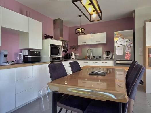 Maison à vendre 329 900 € 5 pièces 4 chambres 91 m² 323 m² de terrain Theix-Noyalo 56450