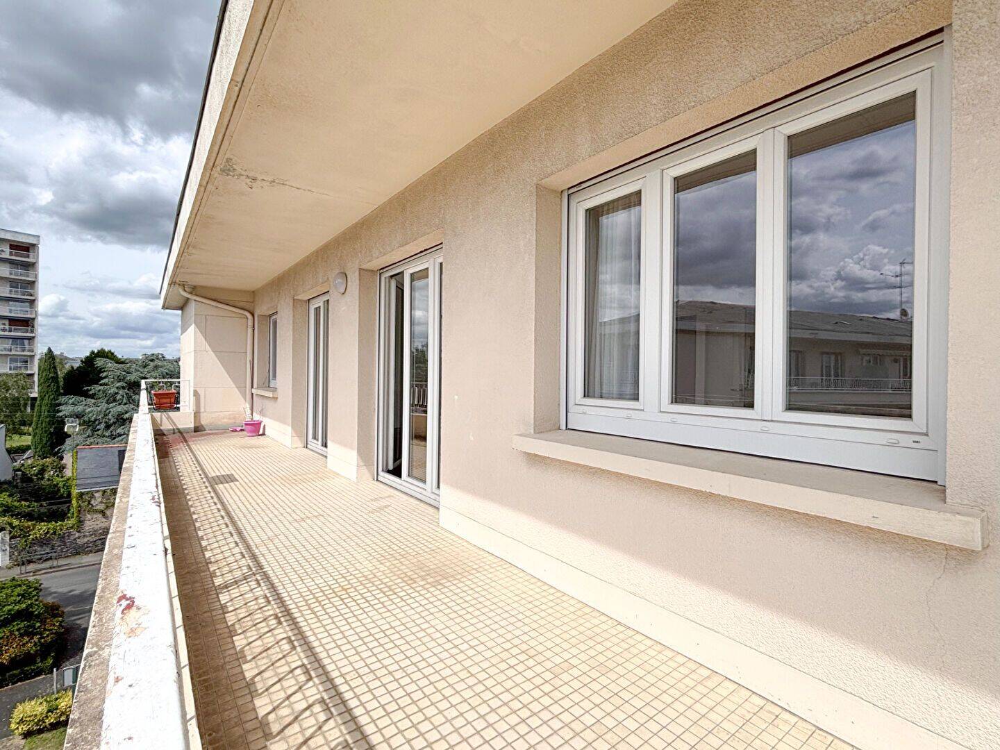 Appartement 5 pièces 126 m² · à Angers · 126,3 m² · 264 500 €