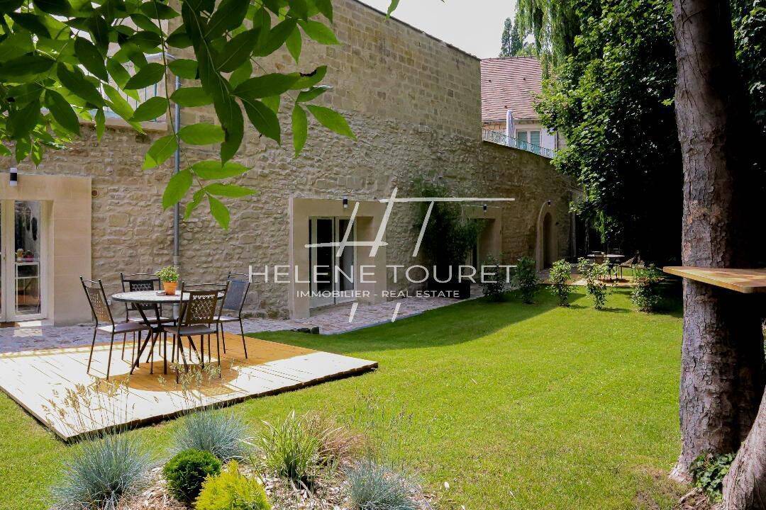 Maison 8 pièces 180 m² · à Senlis · 180 m² · 849 000 €