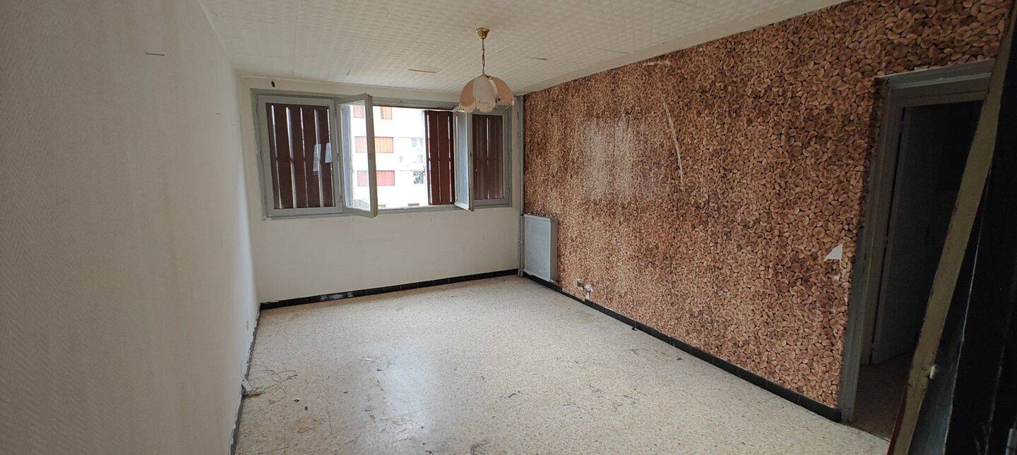 Appartement 3 pièces 55 m² · à Marseille 15ème Arrondissement · 55 m² · 42 000 €