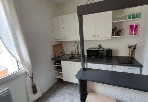 Appartement 1 pièce 23 m² · à Bordeaux · 23 m² · 750 €