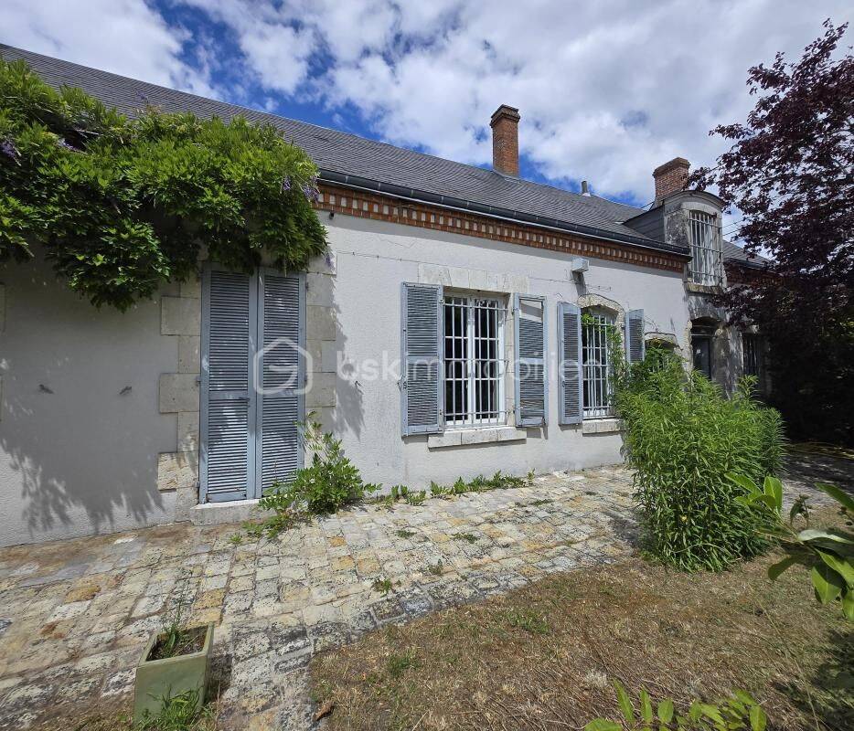 Maison 8 pièces 242 m² · à Orléans · 241,5 m² · 498 000 €