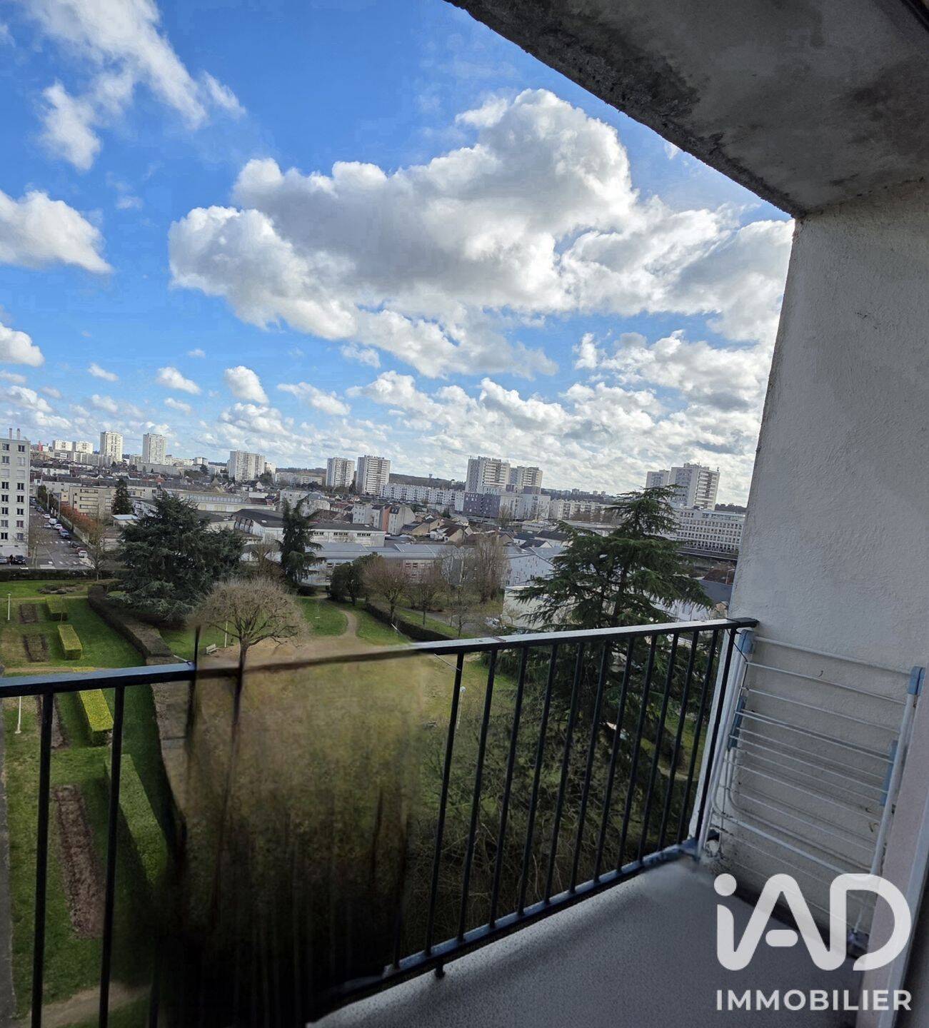 Appartement 4 pièces 82 m² · à Tours · 82 m² · 156 000 €
