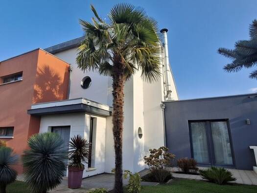 Maison à vendre 972 000 € 7 pièces 5 chambres 185 m² 894 m² de terrain Annet-sur-Marne 77410