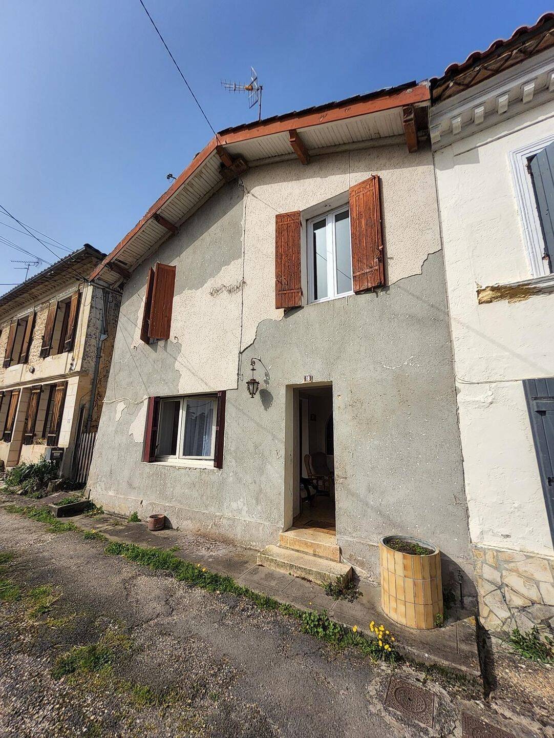 Maison 5 pièces 102 m² · à Le Tourne · 102 m² · 165 900 €