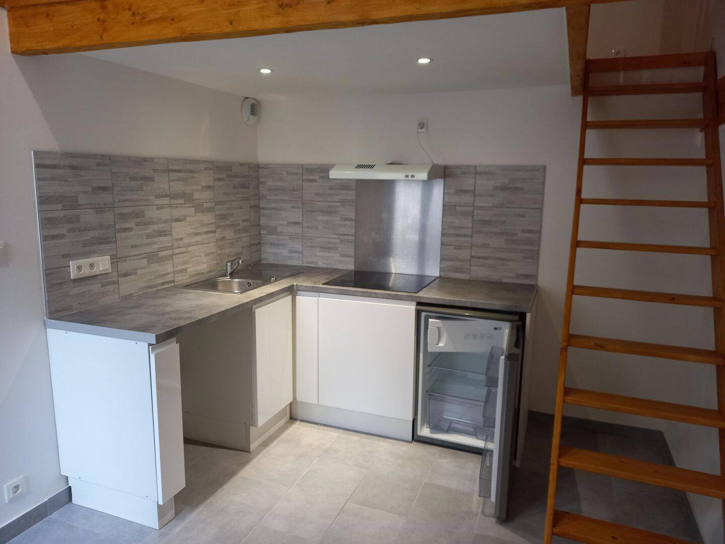 Appartement 1 pièce 21 m² · à Bordeaux · 21,4 m² · 615 €