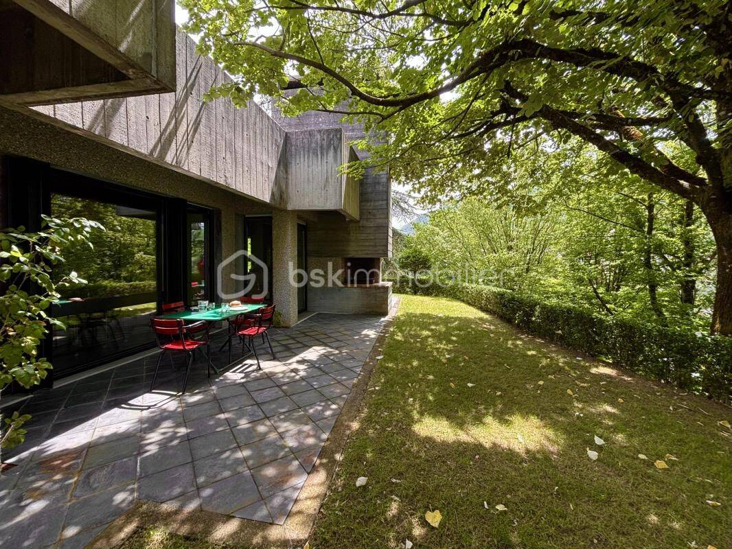 Grenoble-Gières, aux portes du Grésivaudan, un belvédère brutali — 8