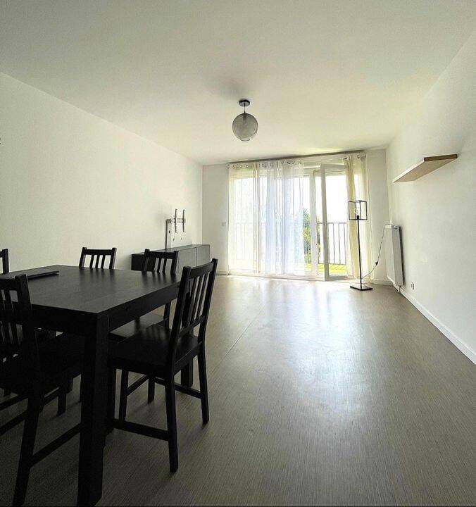 Appartement 4 pièces 85 m² · à Bondy · 85 m² · 1 520 €