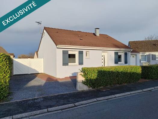 Maison de plain-pied à vendre 205 000 € 4 pièces 2 chambres 60 m² 384 m² de terrain Curgies 59990