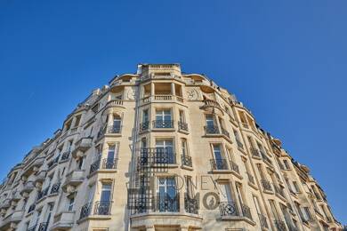 Appartement à louer 18 000 € 3 pièces 2 chambres 105,1 m² 2ème étage Gros Caillou Paris 7ème 75007