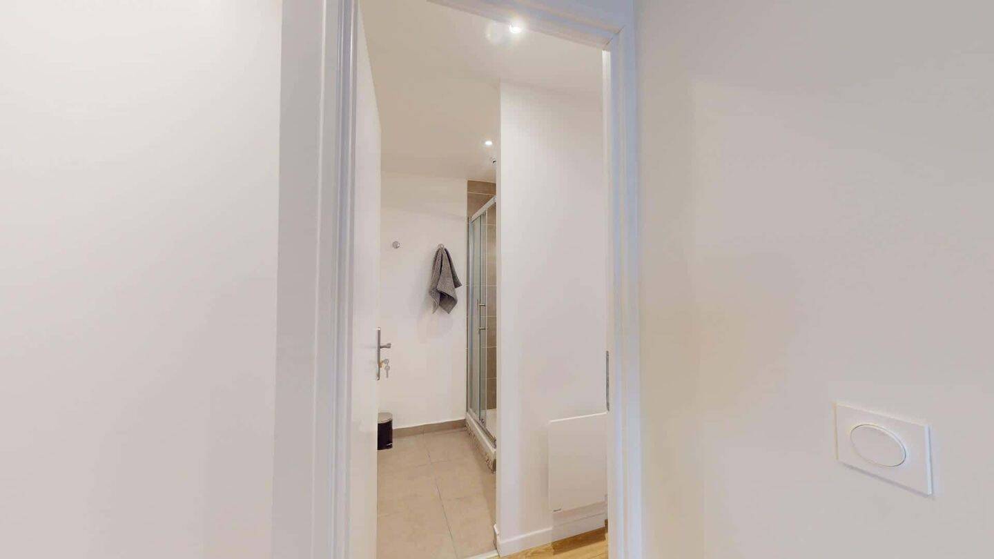 1 pièce 15 m² · à Grenoble · 15 m² · 450 €/mois