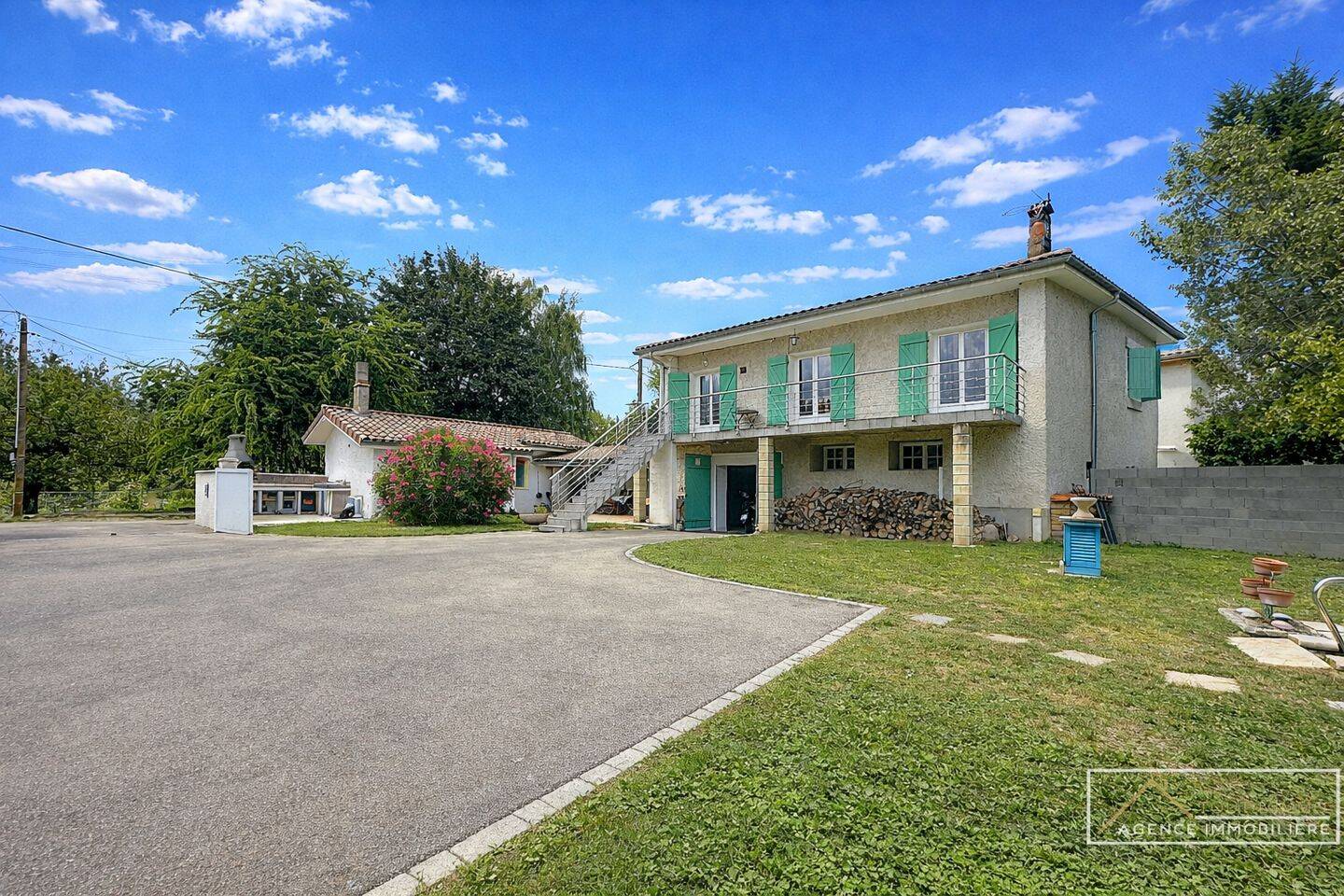 Maison 3 pièces 115 m² · à Saint-Maurice-l'Exil · 115 m² · 249 000 €