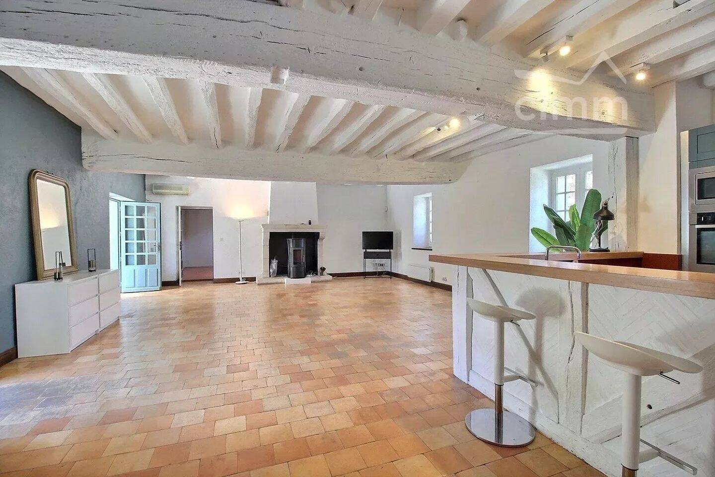 Maison 8 pièces 224 m² · à Ballan-Miré · 224 m² · 690 000 €
