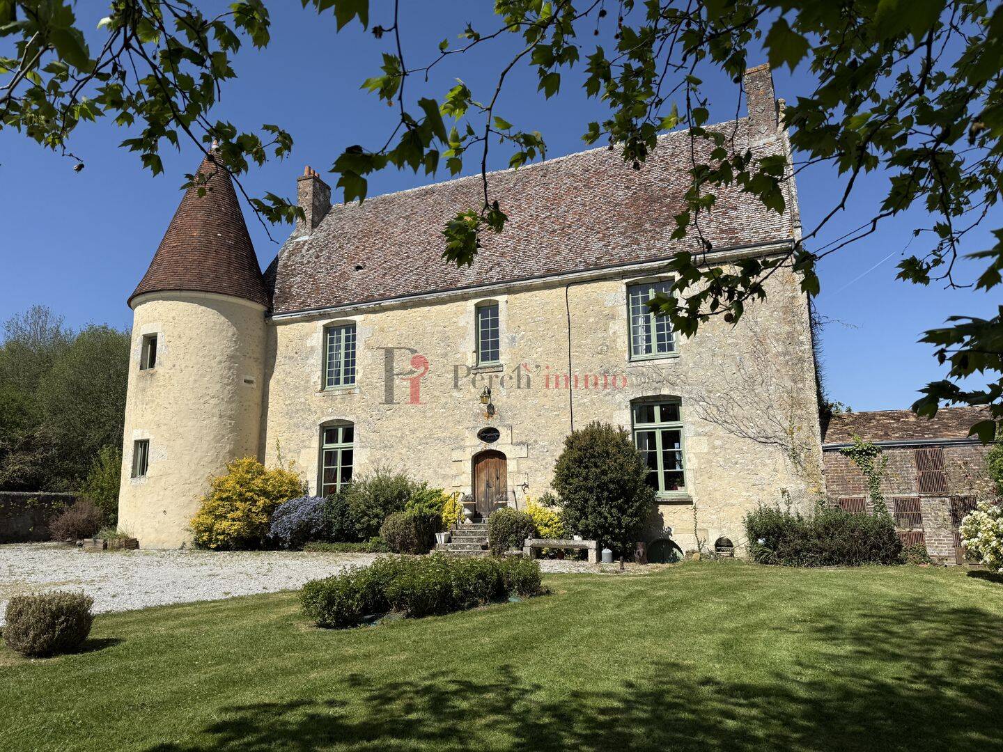Maison 13 pièces 465 m² · à Bellême · 465,2 m² · 1 272 000 €