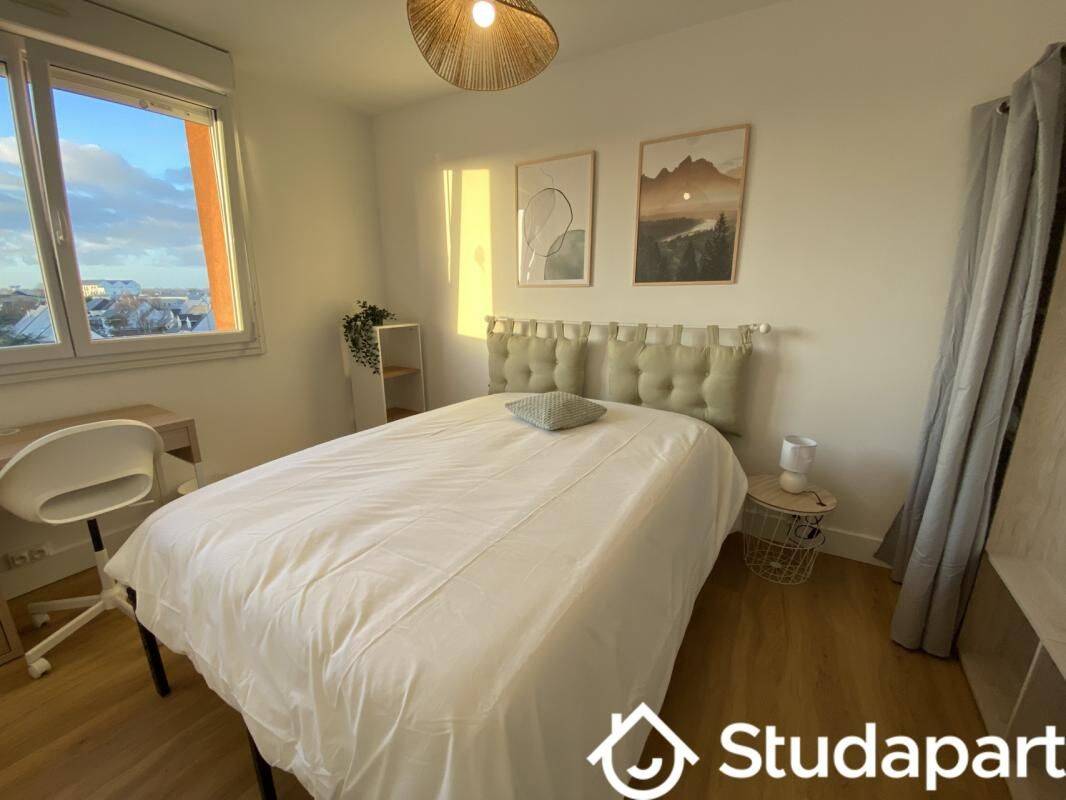 1 pièce 10 m² · à Laval · 10 m² · 420 €