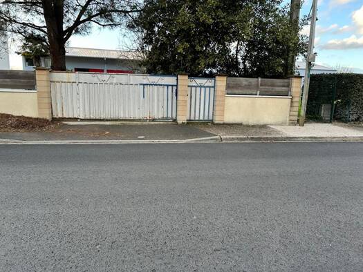 Terrain constructible à vendre 212 500 € 380 m² de terrain Vigean Eysines 33320