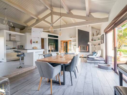 Maison de plain-pied à vendre 407 000 € 5 pièces 4 chambres 158 m² 1 086 m² de terrain Saint-Jory 31790