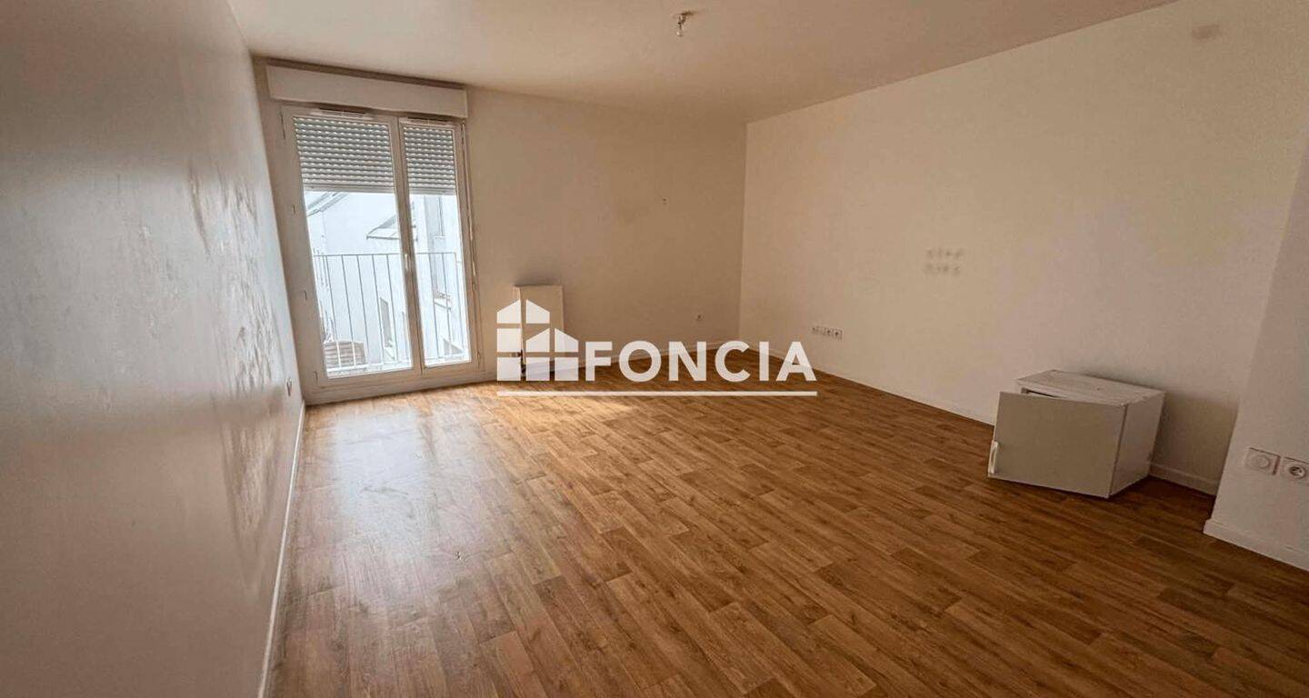 Appartement 1 pièce 25 m² · à Mantes-la-Ville · 25 m² · 590 €/mois
