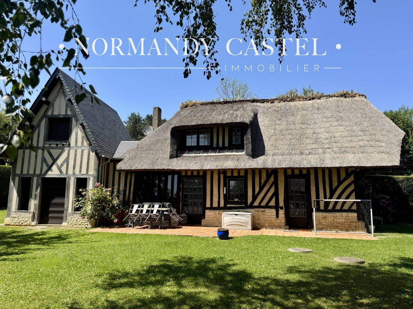 Maison 5 pièces 100 m² · à Saint-Martin-aux-Chartrains · 100 m² · 459 000 €