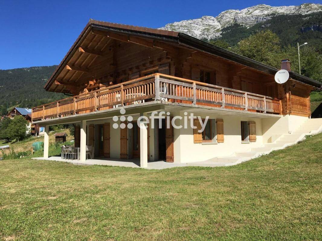 Maison 10 pièces 168 m² · à Les Villards-sur-Thônes · 168 m² · 835 000 €