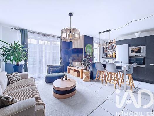 Appartement à vendre 289 000 € 3 pièces 2 chambres 65 m² 3 étages Montévrain 77144