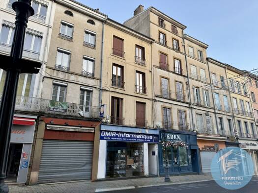 Immeuble à vendre 260 000 € 216,4 m² Centre Tarare 69170
