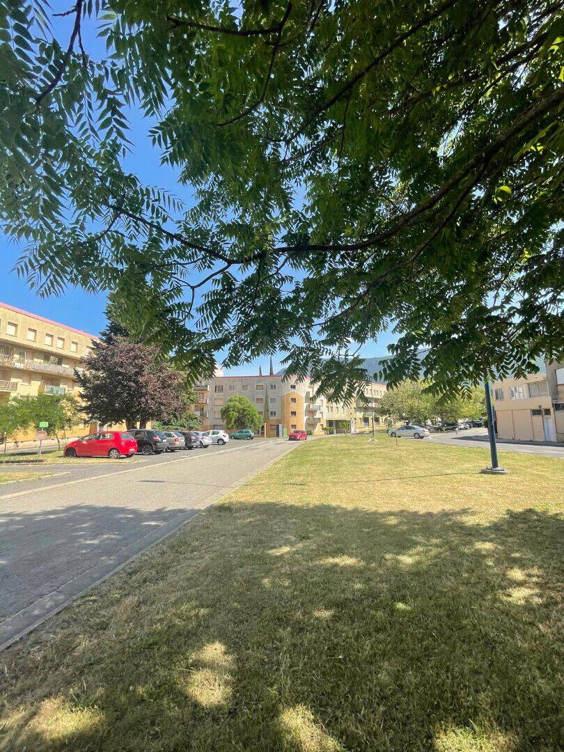 Appartement 4 pièces 86 m² · à Quillan · 86 m² · 459 €