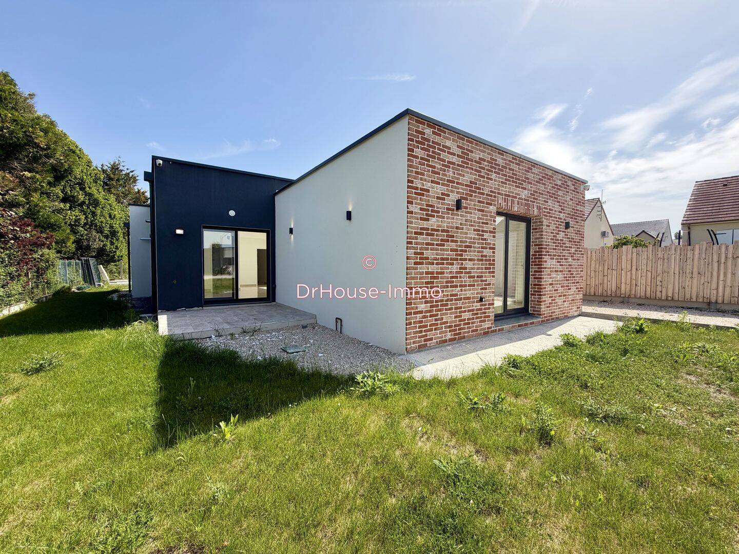 Maison 6 pièces 145 m² · à Corquilleroy · 145 m² · 249 900 €