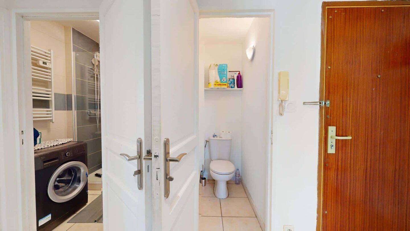Room in Route de Seysses, Toulouse for 74 m² with 4 bedrooms - C — 17