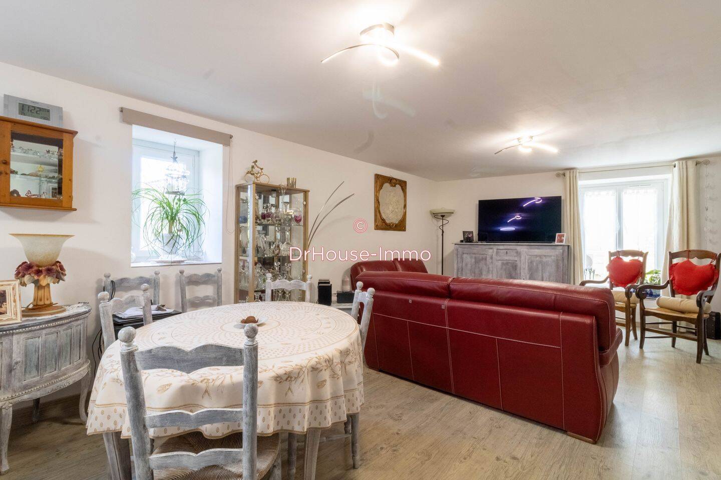 Maison 4 pièces 132 m² · à Saint-Denis · 132 m² · 199 000 €