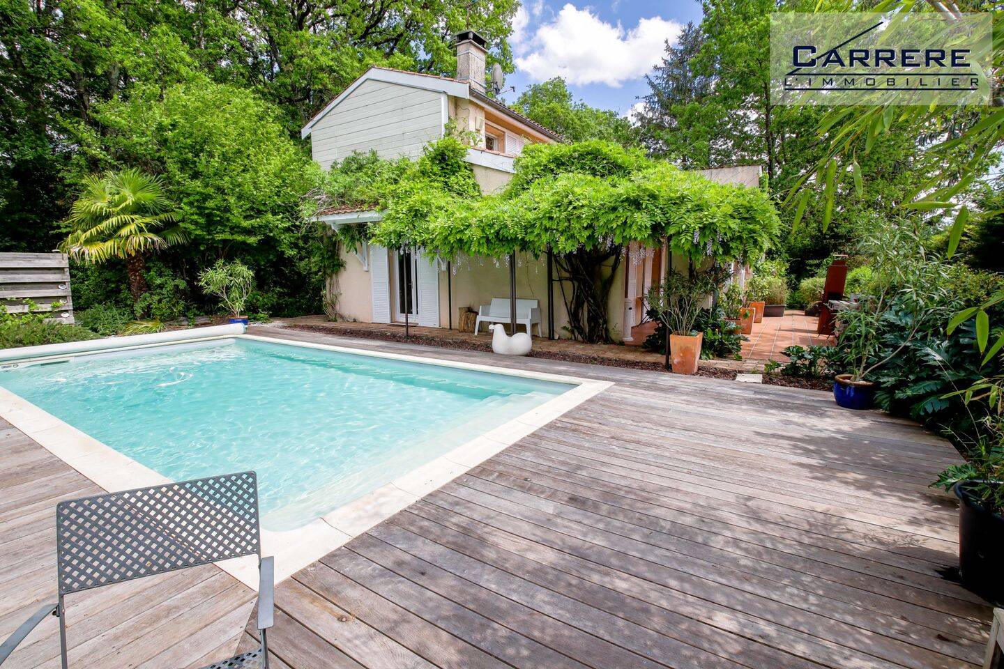 Maison 7 pièces 186 m² · à Artigues-près-Bordeaux · 185,7 m² · 430 000 €