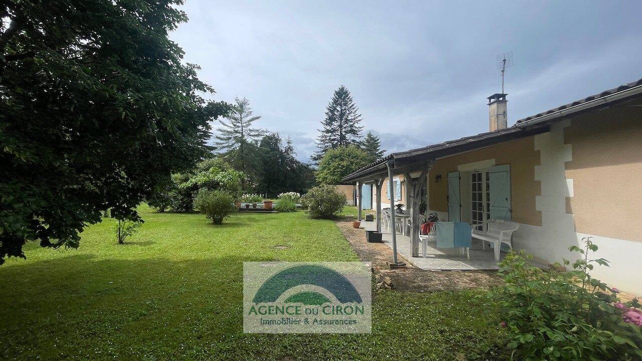 Maison 6 pièces 165 m² · à Landiras · 165 m² · 367 500 €