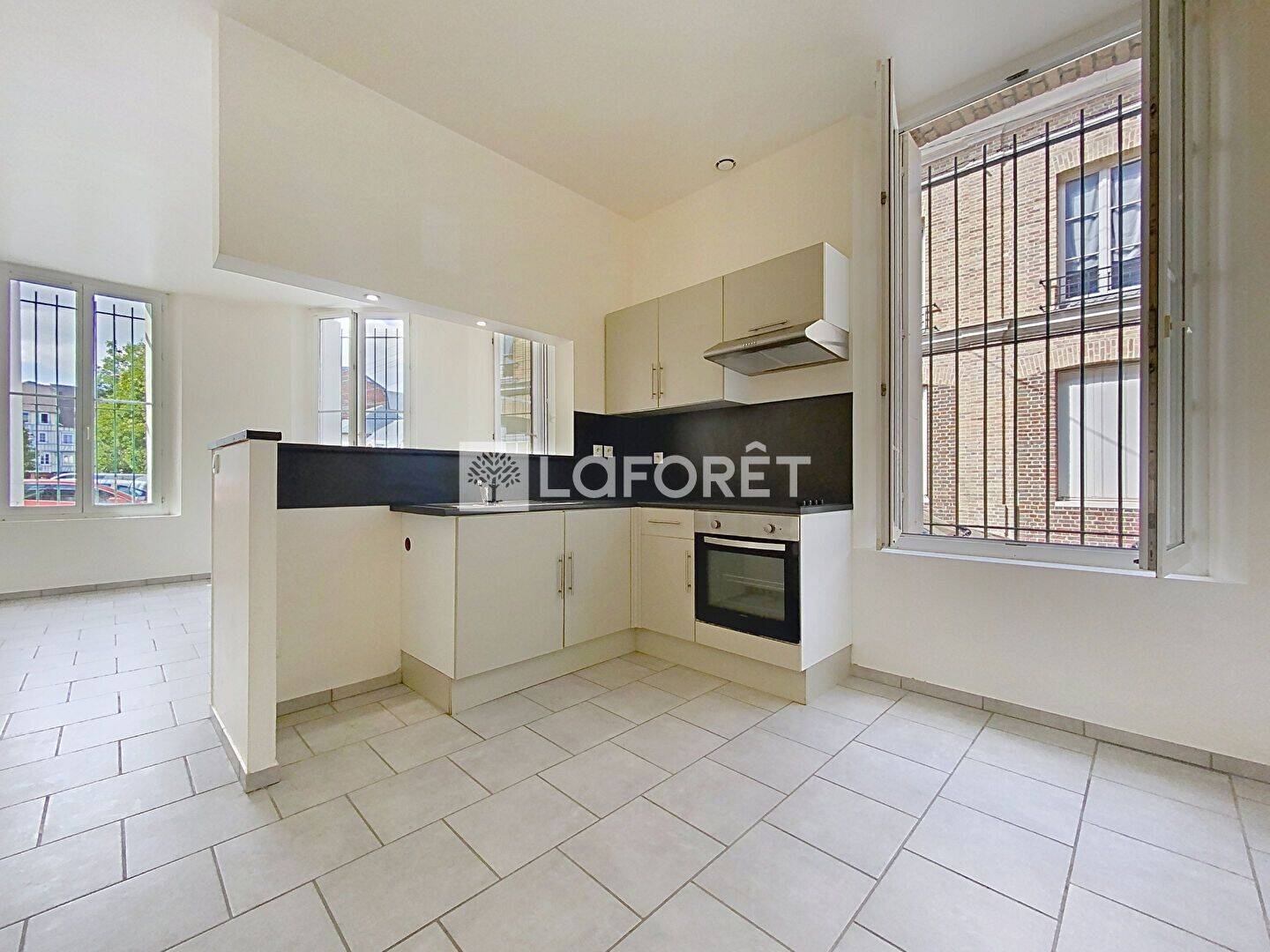 Appartement 2 pièces 44 m² · à Elbeuf · 43,6 m² · 445 €