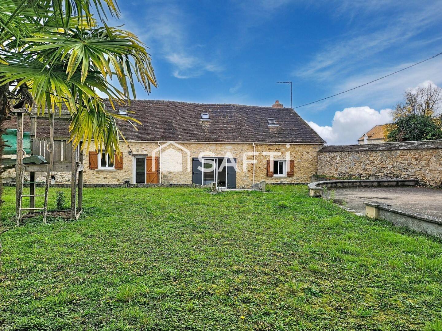Maison 6 pièces 116 m² · à Moret-Loing-Et-Orvanne · 116 m² · 249 000 €