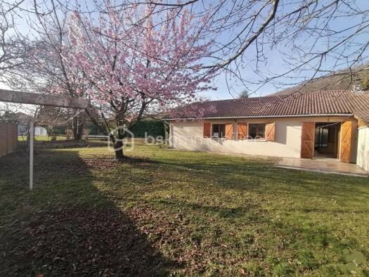 Maison de plain-pied à vendre 320 000 € 5 pièces 3 chambres 106 m² Apprieu 38140