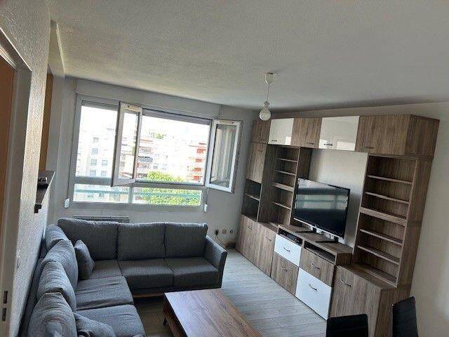 Appartement 2 pièces 47 m² · à Lyon 7ème Arrondissement · 47 m² · 950 €