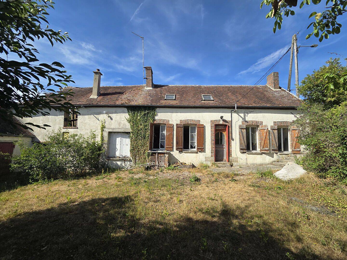 Maison 4 pièces 91 m² · à Perceneige · 91 m² · 43 000 €