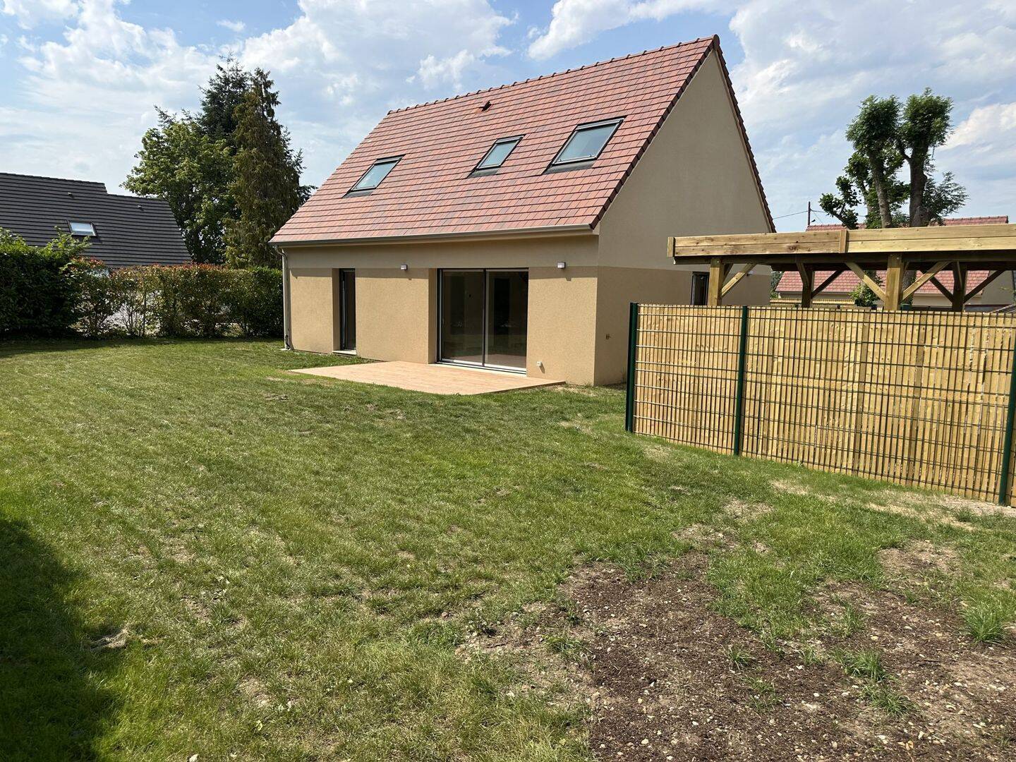 Maison 5 pièces 104 m² · à Les Damps · 104 m² · 1 380 €