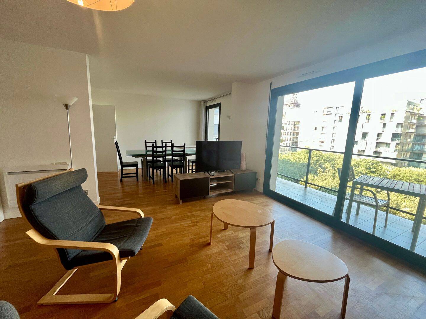 Appartement 5 pièces 100 m² · à Paris 15ème Arrondissement · 100 m² · 4 000 €/mois