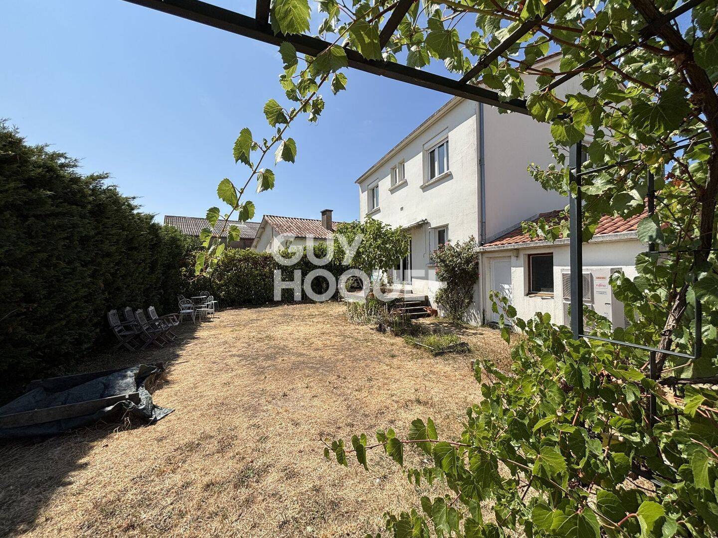 Maison 6 pièces 158 m² · à La Chapelle-Heulin · 158 m² · 1 300 €/mois