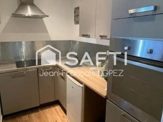 Appartement à vendre 45 000 € 2 pièces 1 chambre 40 m² Étage 1/2 Centre Graviers Valentigney 25700