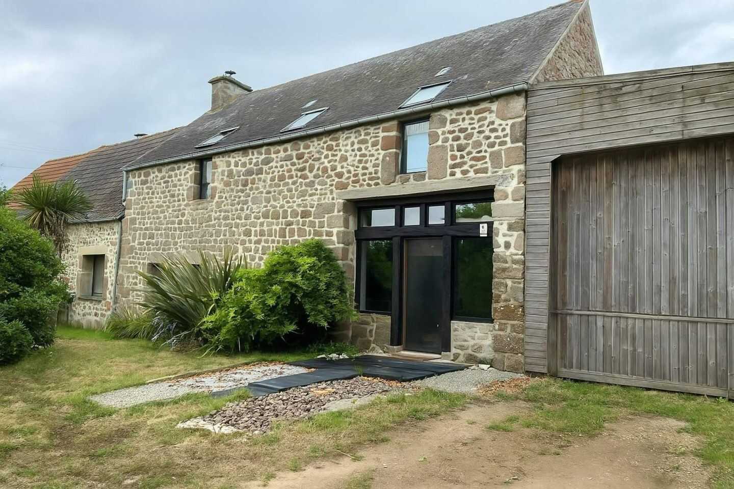 Maison 6 pièces 165 m² · à Vicq-sur-Mer · 165 m² · 367 500 €