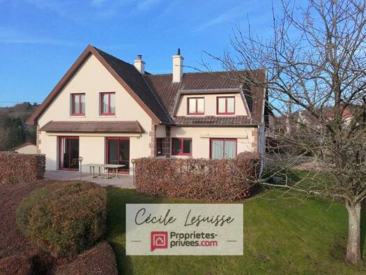 Maison à vendre 260 000 € 7 pièces 5 chambres 184 m² 1 689 m² de terrain Centre Ville Lillebonne 76170