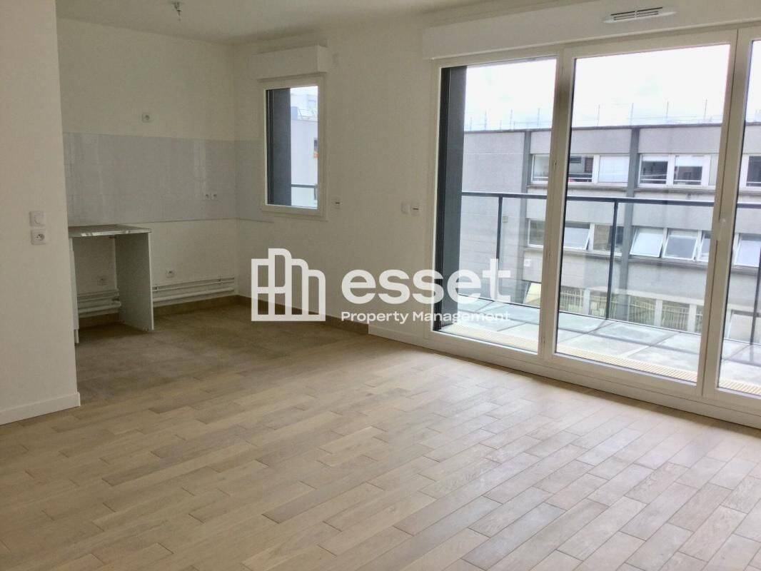 Appartement 4 pièces 75 m² · à Paris 13ème Arrondissement · 74,9 m² · 2 144 €