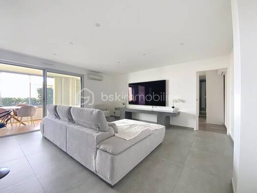 Appartement à vendre 497 000 € 2 pièces 1 chambre 59,7 m² RDC/4 Les Pierres Blanches Sète 34200